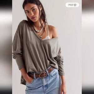 We The Free Nina V-Neck Long-Sleeve Tee XL Fallen Rock